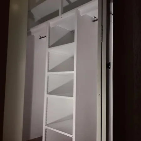 La Marina L Views & Parking L Shellter * كوغولين